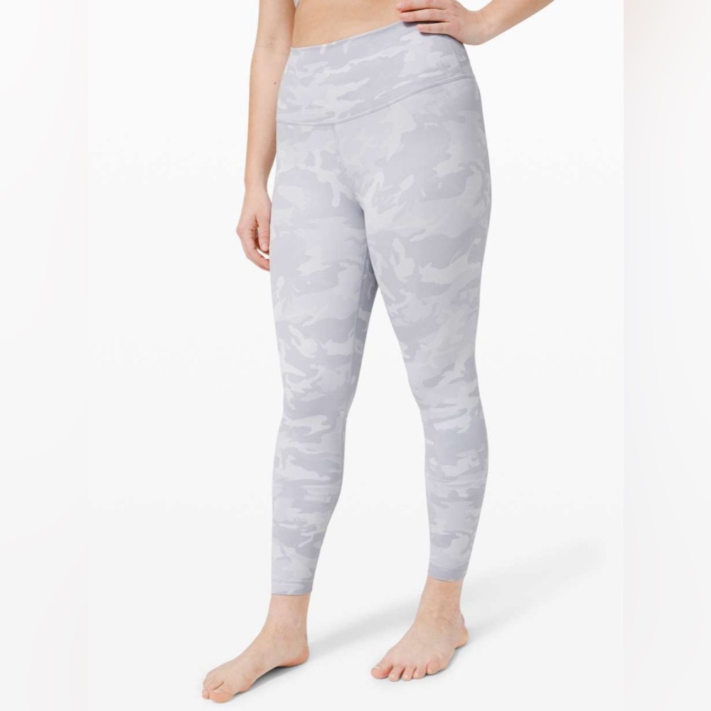 Lululemon Wunder Under High-Rise Tight 25" *Luxtreme
Incognito Camo Size 12